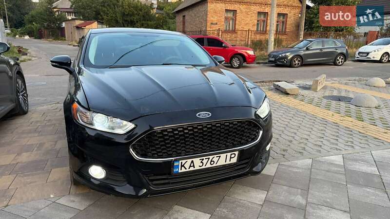 Ford Fusion 2015