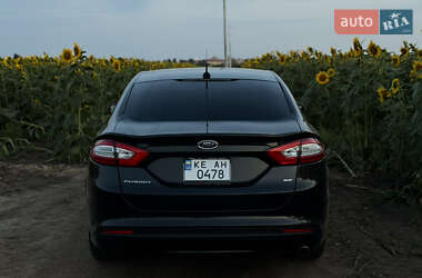 Седан Ford Fusion 2014 в 