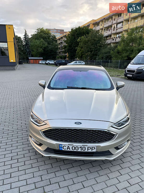 Седан Ford Fusion 2017 в Киеве