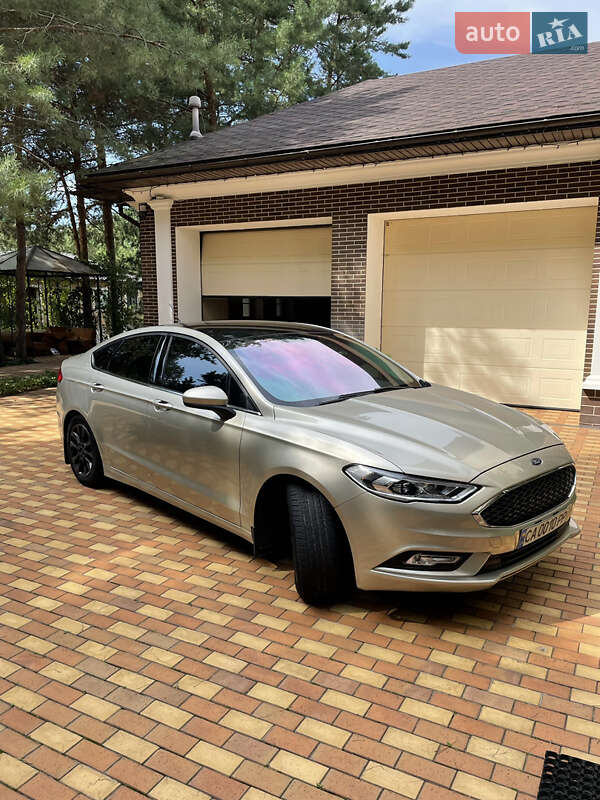 Седан Ford Fusion 2017 в Киеве