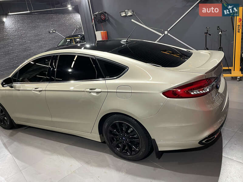 Седан Ford Fusion 2017 в Киеве