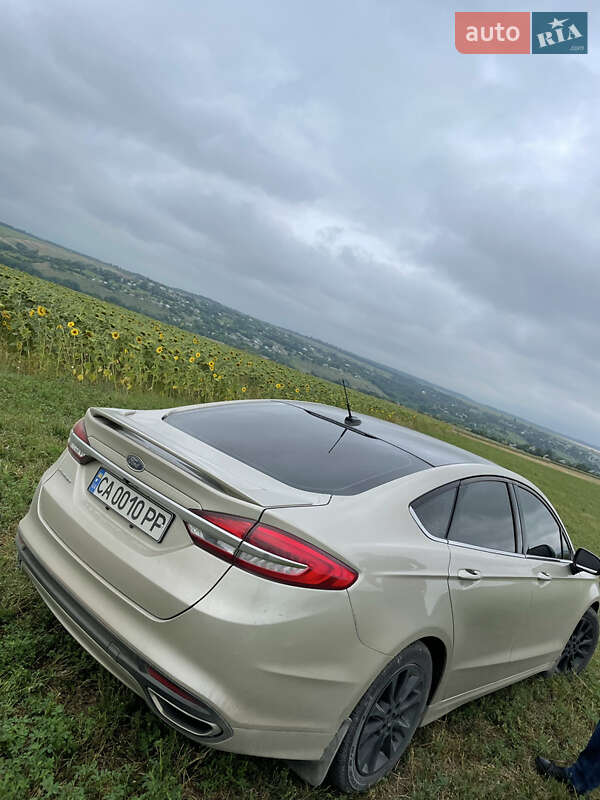 Седан Ford Fusion 2017 в Киеве