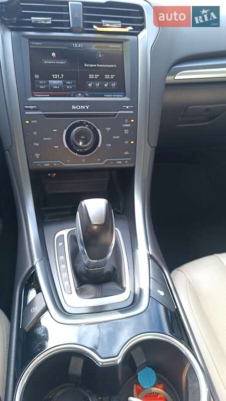 Седан Ford Fusion 2014 в Львові