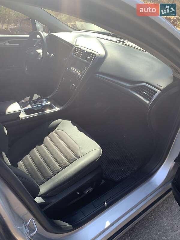 Седан Ford Fusion 2018 в Черкасах фото 10 Седан Ford Fusion 2018 в Черкасах