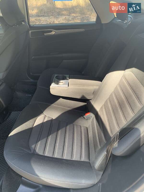 Седан Ford Fusion 2018 в Черкасах фото 27 Седан Ford Fusion 2018 в Черкасах