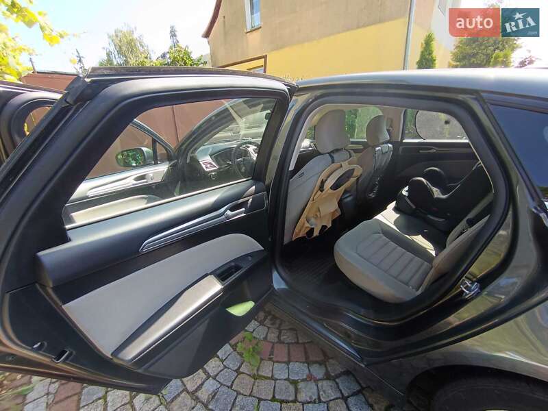 Седан Ford Fusion 2016 в Кременчуге