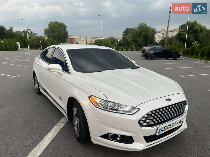 Седан Ford Fusion 2014 в Хмельнике