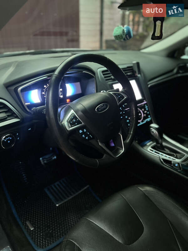Седан Ford Fusion 2014 в Хмельнике