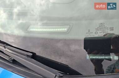 Седан Ford Fusion 2018 в 