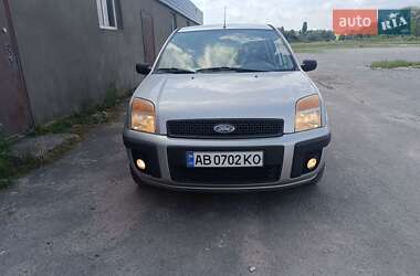 Хэтчбек Ford Fusion 2006 в 