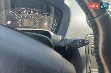 Хэтчбек Ford Fusion 2006 в 