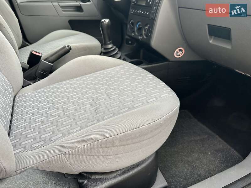 Хетчбек Ford Fusion 2005 в Вінниці