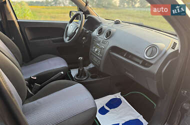 Хэтчбек Ford Fusion 2007 в 