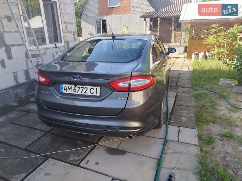Седан Ford Fusion 2013 в Коростышеве