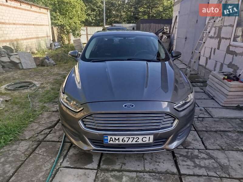 Седан Ford Fusion 2013 в Коростышеве