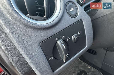 Хэтчбек Ford Fusion 2008 в 