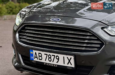Седан Ford Fusion 2014 в 
