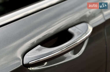 Седан Ford Fusion 2014 в 