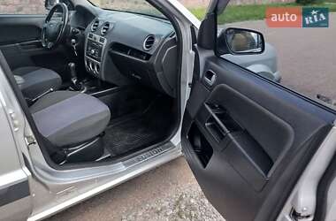 Хэтчбек Ford Fusion 2008 в 