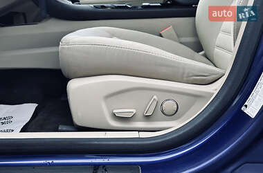 Седан Ford Fusion 2014 в 