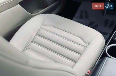 Седан Ford Fusion 2014 в 