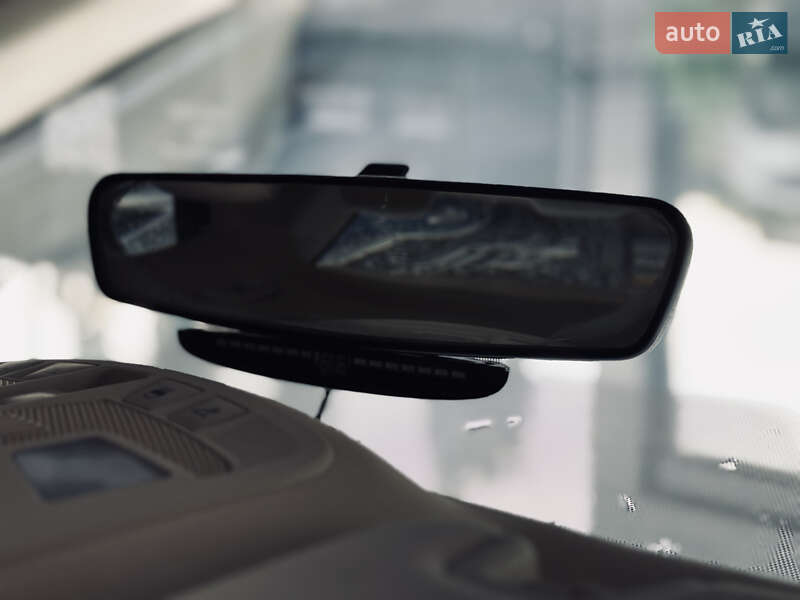 Седан Ford Fusion 2014 в Кременчуці