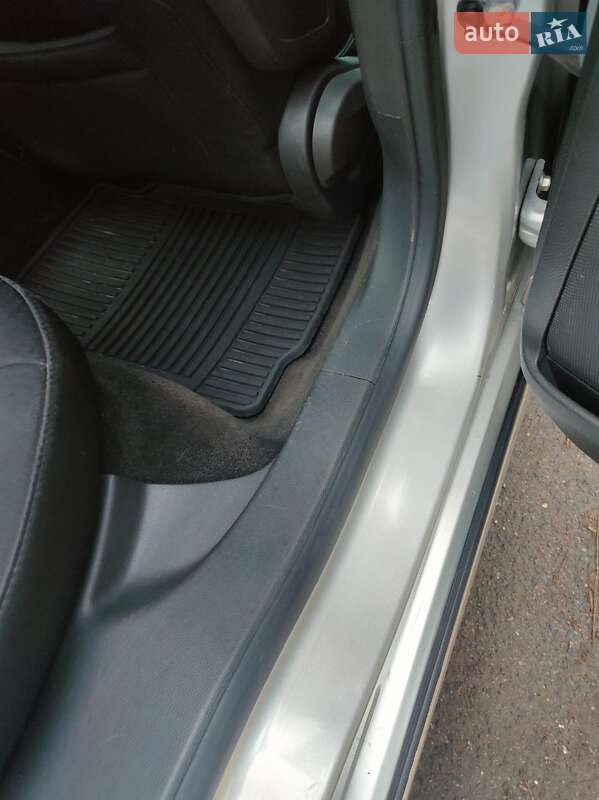 Седан Ford Fusion 2013 в Києві