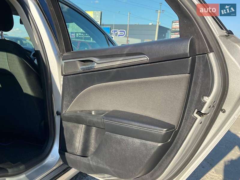 Седан Ford Fusion 2019 в Львове фото 34 Седан Ford Fusion 2019 в Львове