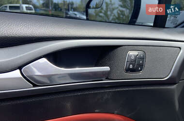 Седан Ford Fusion 2014 в 