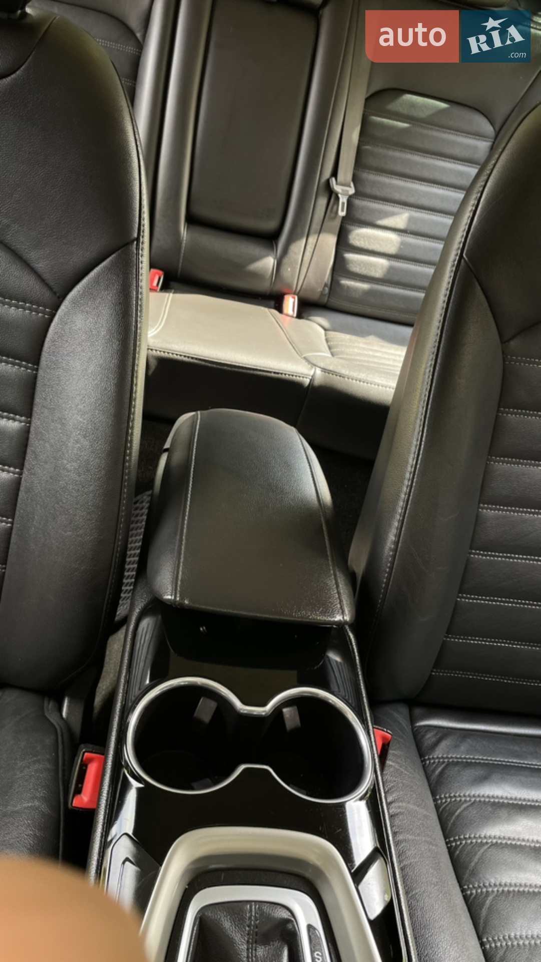2015 Ford Fusion - мініатюра 29