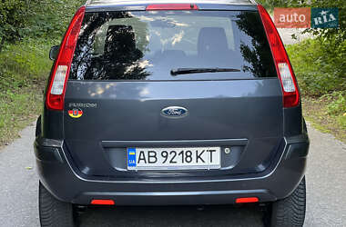 Хэтчбек Ford Fusion 2009 в 