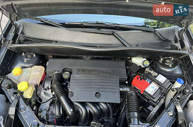 Хэтчбек Ford Fusion 2009 в 