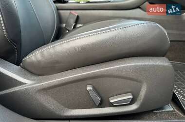Седан Ford Fusion 2014 в 