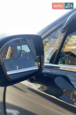 Седан Ford Fusion 2013 в 