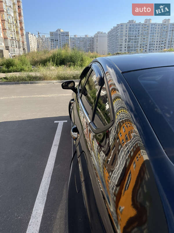 Седан Ford Fusion 2013 в Чернигове