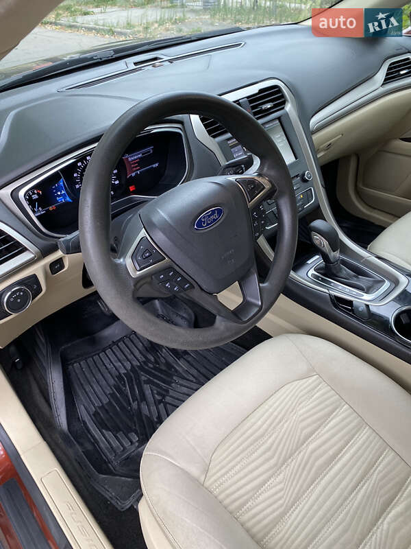 Седан Ford Fusion 2016 в Запорожье