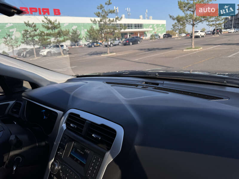 Седан Ford Fusion 2014 в Николаеве
