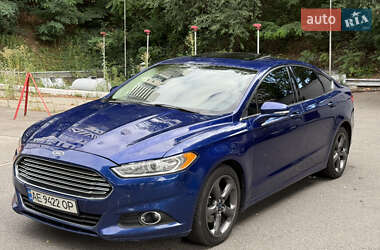 Седан Ford Fusion 2014 в 