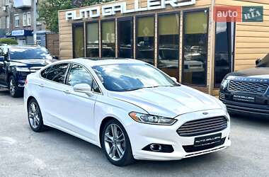 Седан Ford Fusion 2013 в Києві