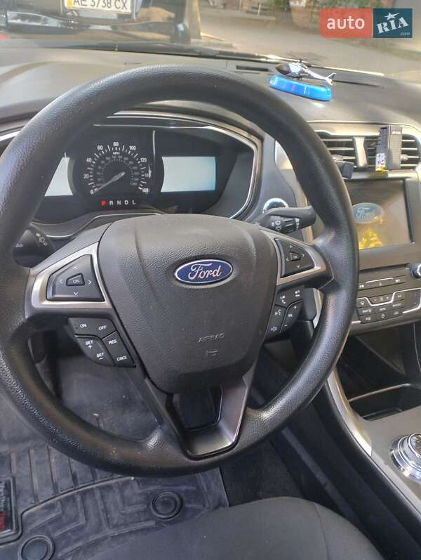 Седан Ford Fusion 2017 в Кривом Роге