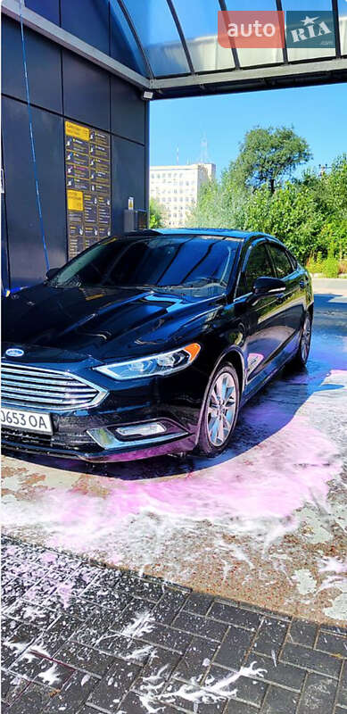Ford Fusion 2016