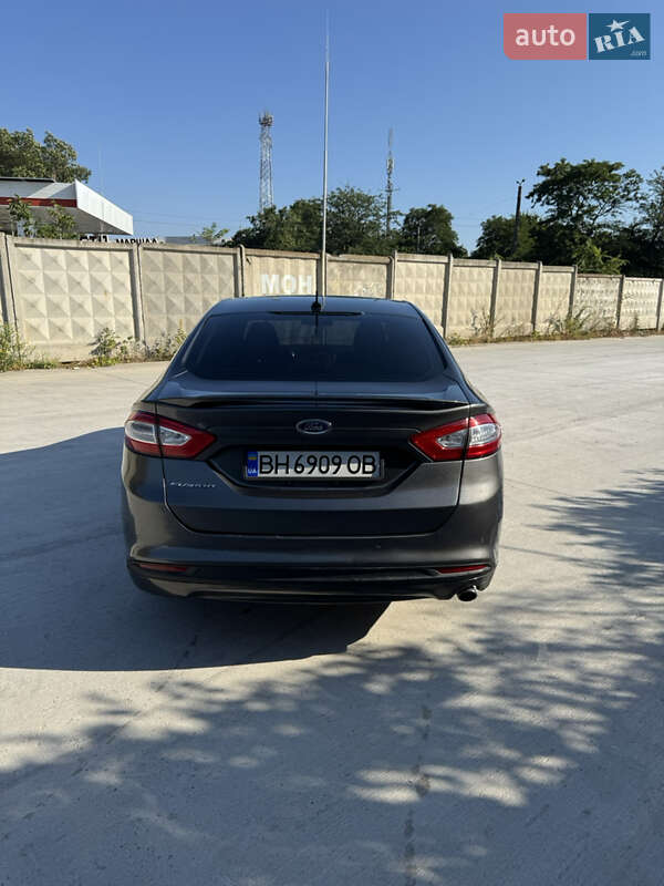 Седан Ford Fusion 2015 в Одессе
