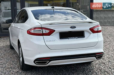 Седан Ford Fusion 2014 в 