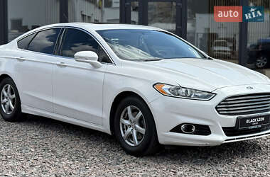 Седан Ford Fusion 2014 в 