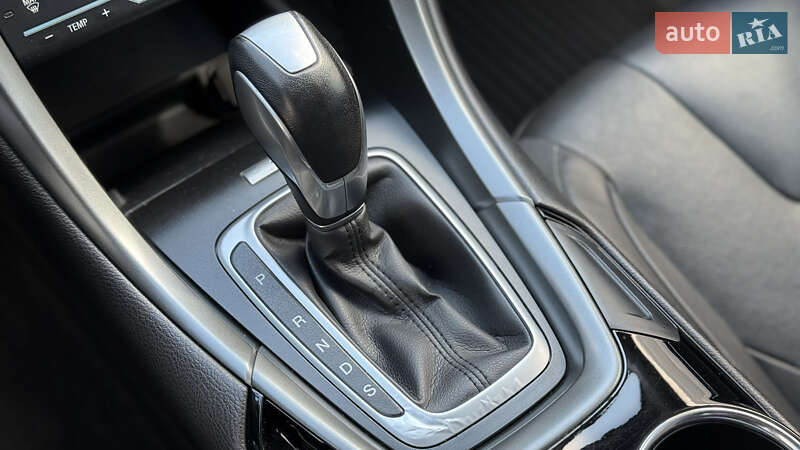 Седан Ford Fusion 2014 в Киеве