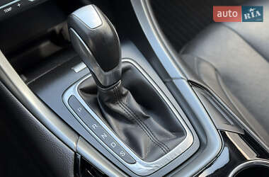 Седан Ford Fusion 2014 в 