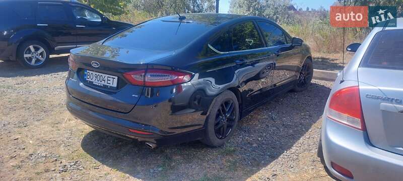 Седан Ford Fusion 2015 в Тернополе