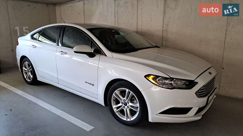 Седан Ford Fusion 2017 в Ивано-Франковске