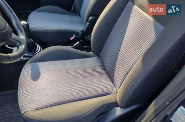 Хэтчбек Ford Fusion 2008 в 