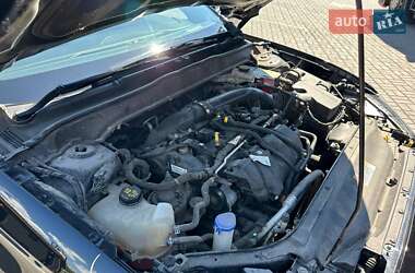 Седан Ford Fusion 2018 в 